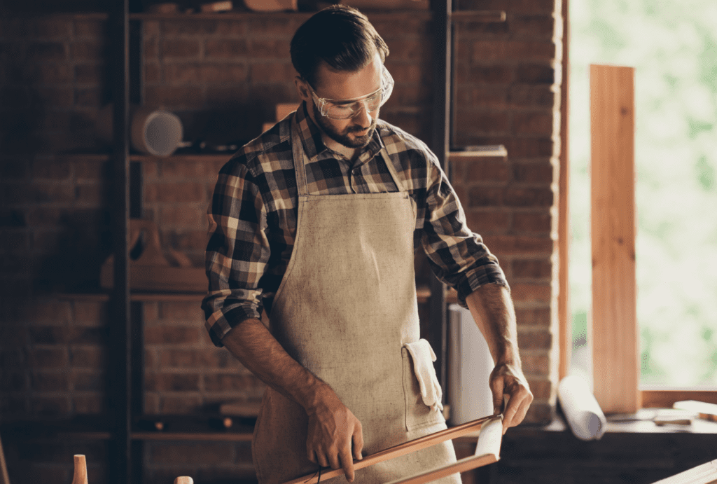 woodwork apron